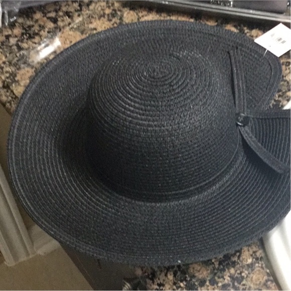 5 piece summer/vacation total outfit - Picture 5 of 6